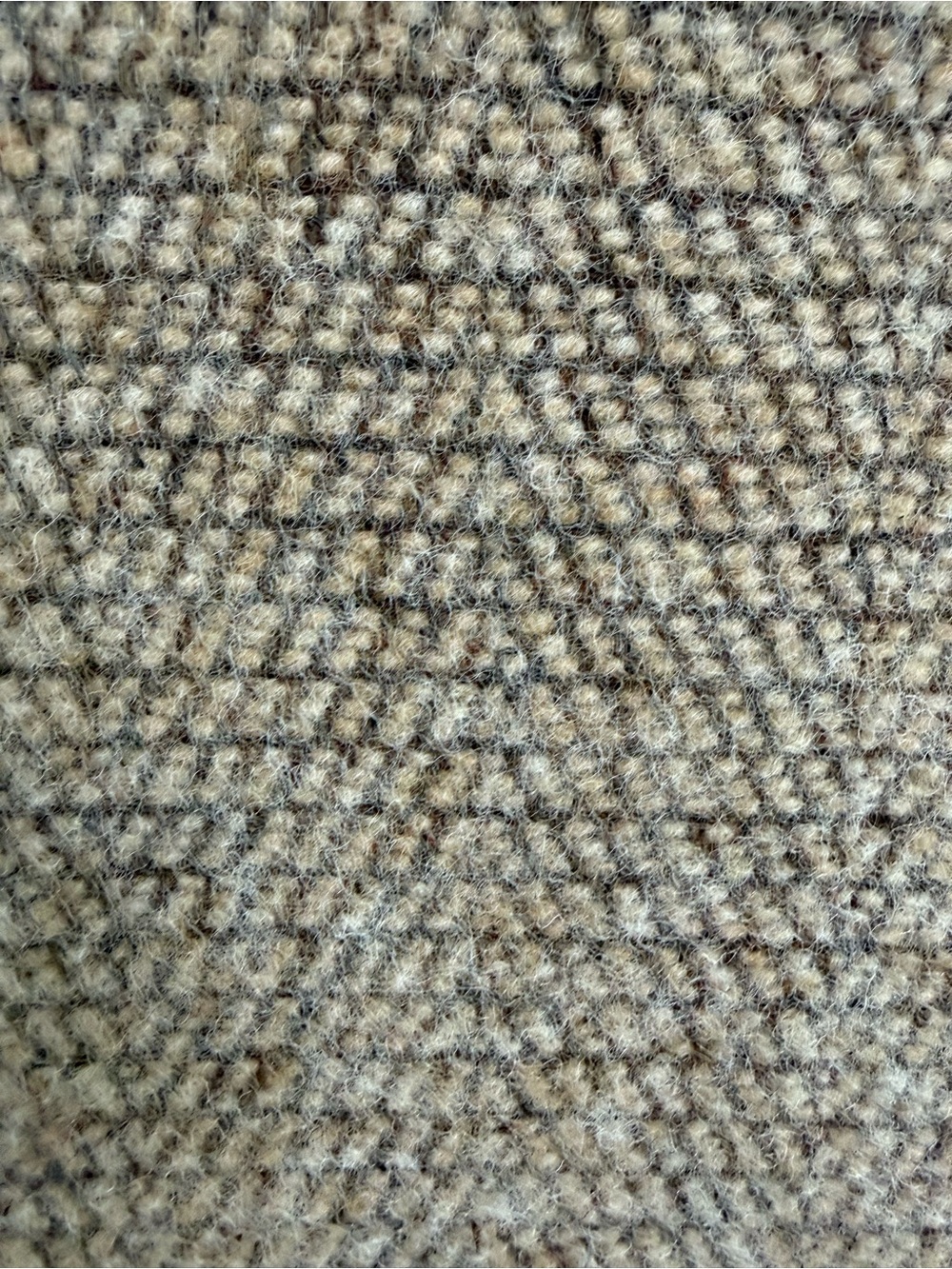 MCNUTT OF DONEGAL Neutral Tweed Throw - Picture 4 of 9